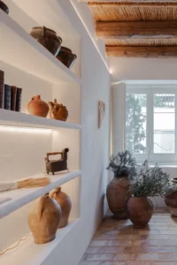 El estilo mediterráneo en casa: luz, materiales y piezas con historia