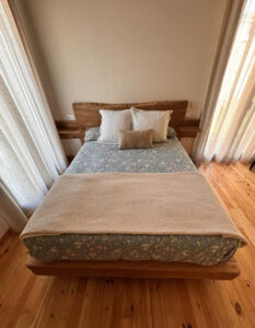cama antigua madera de cerezo